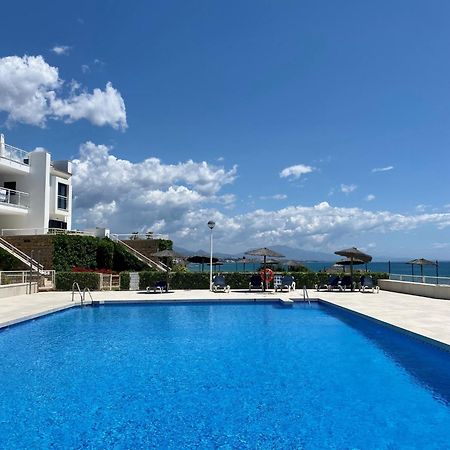 Sunshine Beach Front Complex, Wifi, Modern Casares Exterior photo